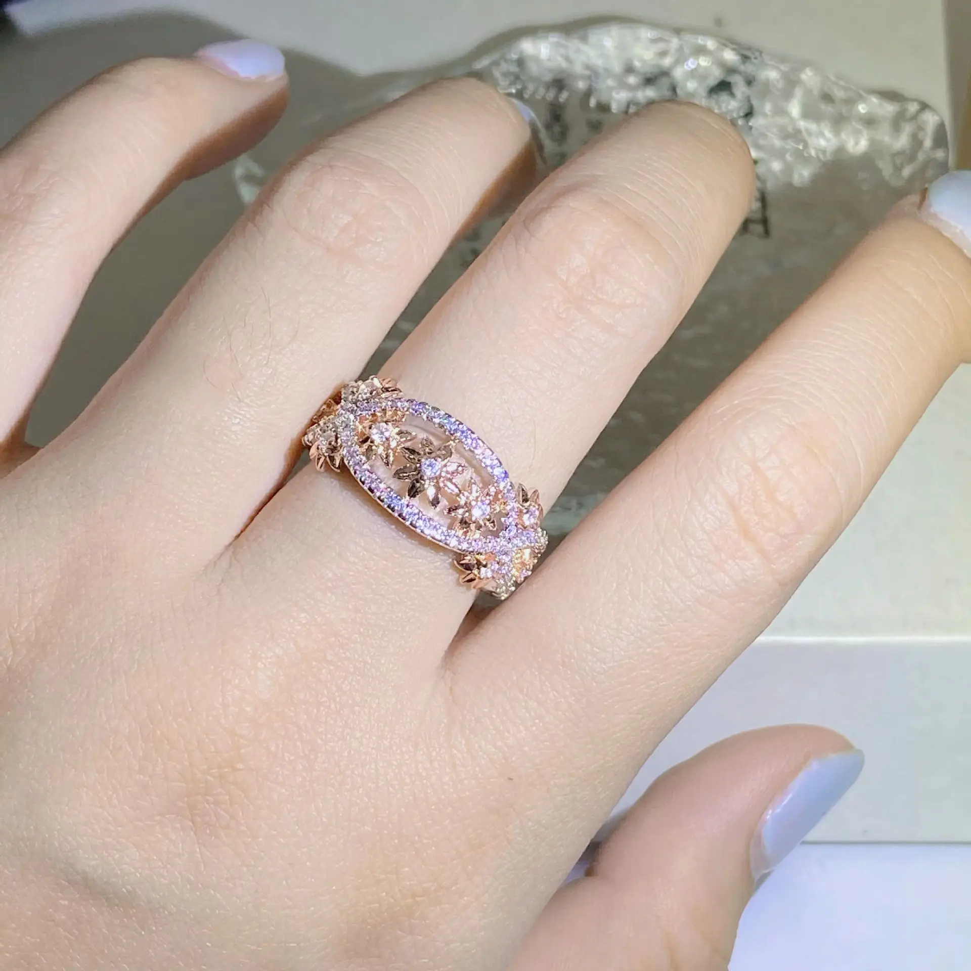 S925 Sterling Silver Wedding Bands Ring for Women Fine Anillos De Silver 925 Jewelry Diamond Gemstone Bizuteria Ring Box Females
S925 Sterling Silver Wedding Bands Ring for Women Fine Anillos De Silver 925 Jewelry Diamond Gemstone Bizuteria Ring Box Females