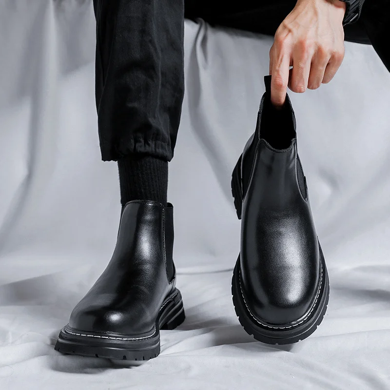 2023 New Men's Boots Comfortle Men‘s’ Outdoor High Top Leather Boots Fashion Comfortle Waterproof Men Shoes
2023 New Men's Boots Comfortle Men‘s’ Outdoor High Top Leather Boots Fashion Comfortle Waterproof Men Shoes