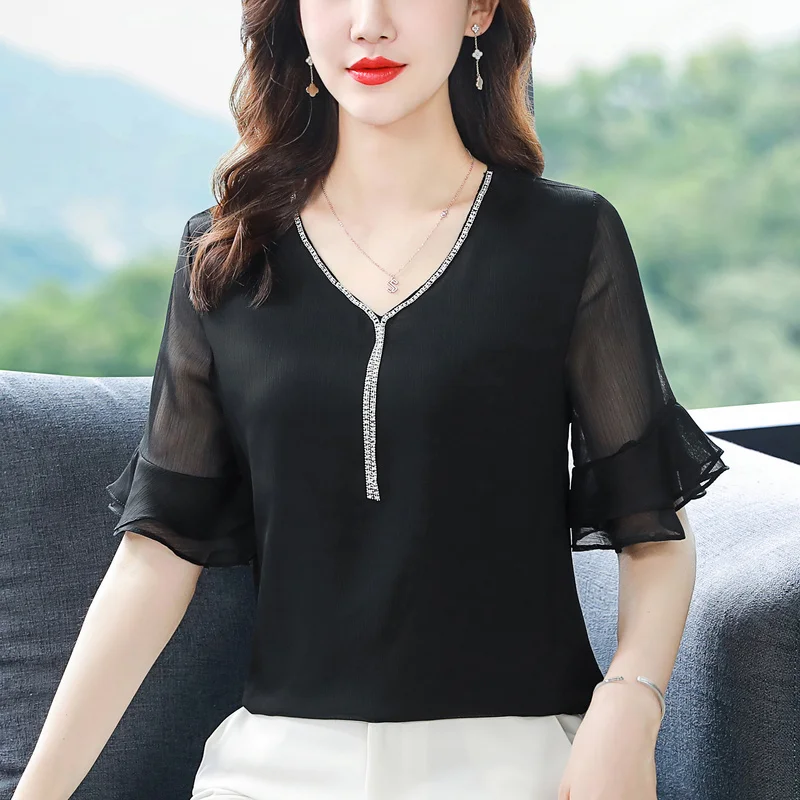 Summer New Design Chiffon Women Top V-Neck Solid Embroidered Flares Butterfly Sleeve Blouses Dropshipping
Summer New Design Chiffon Women Top V-Neck Solid Embroidered Flares Butterfly Sleeve Blouses Dropshipping