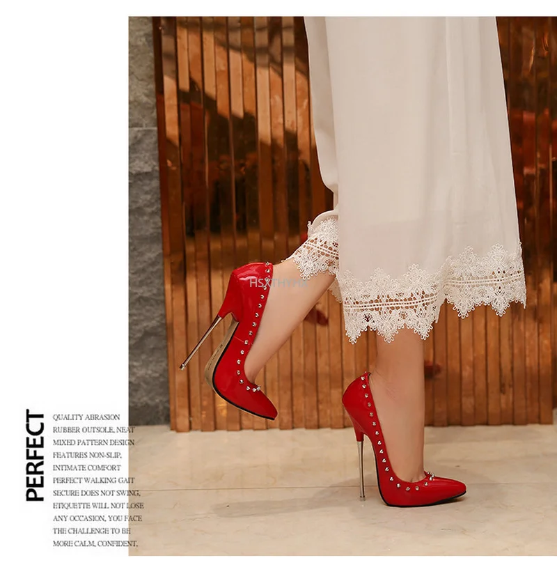 Women High Heels 16cm Rivet Patent Leather Lady Pumps Shoes Stiletto Heel Show Model Female Shoes Size 46 Party Sexy Woman Shoes
Women High Heels 16cm Rivet Patent Leather Lady Pumps Shoes Stiletto Heel Show Model Female Shoes Size 46 Party Sexy Woman Shoes