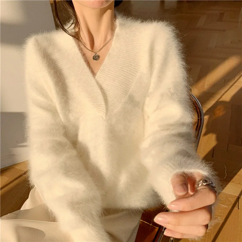 2022 New Autumn Winter White Long-sleeve Knitting Jumper Female Fall New Soft Pullover Ladies Woman V-neck Mink Cashmere Sweater
2022 New Autumn Winter White Long-sleeve Knitting Jumper Female Fall New Soft Pullover Ladies Woman V-neck Mink Cashmere Sweater