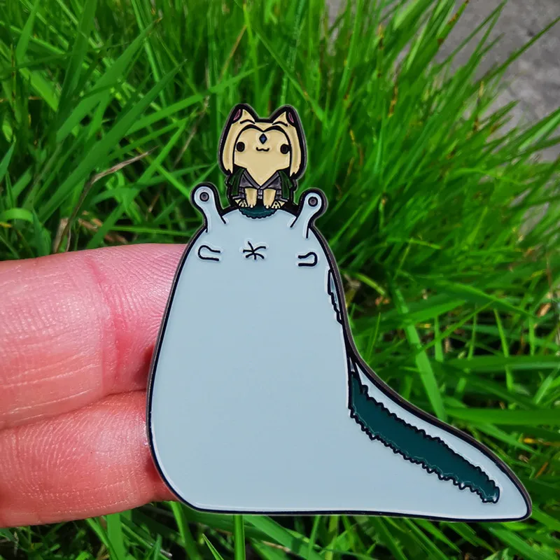 Miyotomi and Slug Master Brooch Metal Badge Lapel Pin Jacket Jeans Fashion Jewelry Accessories Gift
Miyotomi and Slug Master Brooch Metal Badge Lapel Pin Jacket Jeans Fashion Jewelry Accessories Gift