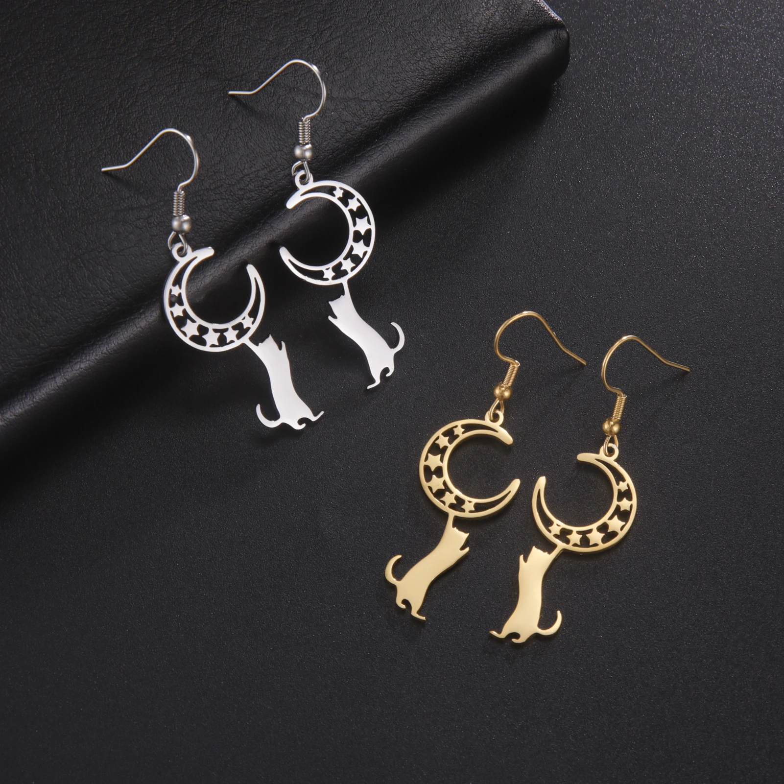 Kkjoy 2023 Trendy Stainless Steel Gold Color Romantic Cat Scratching The Moon Star Earrings for Women Jewelry Gift Wholesale
Kkjoy 2023 Trendy Stainless Steel Gold Color Romantic Cat Scratching The Moon Star Earrings for Women Jewelry Gift Wholesale