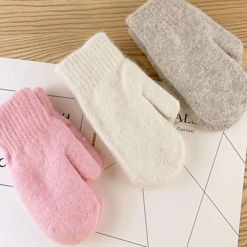 New Women Winter Warm Short Rabbit Fur Gloves Plus Cashmere Inside Thicken Cute Simple Cycling Soft Solid Full Fingers Mittens
New Women Winter Warm Short Rabbit Fur Gloves Plus Cashmere Inside Thicken Cute Simple Cycling Soft Solid Full Fingers Mittens
