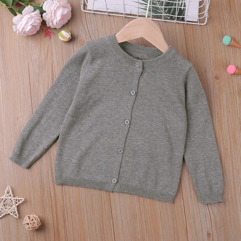 2022 новый вязаный свитер, кардиган, весенне-Осенняя детская одежда, детская одежда для девочек, базовый свитер, однобортная куртка
2022 новый вязаный свитер, кардиган, весенне-Осенняя детская одежда, детская одежда для девочек, базовый свитер, однобортная куртка