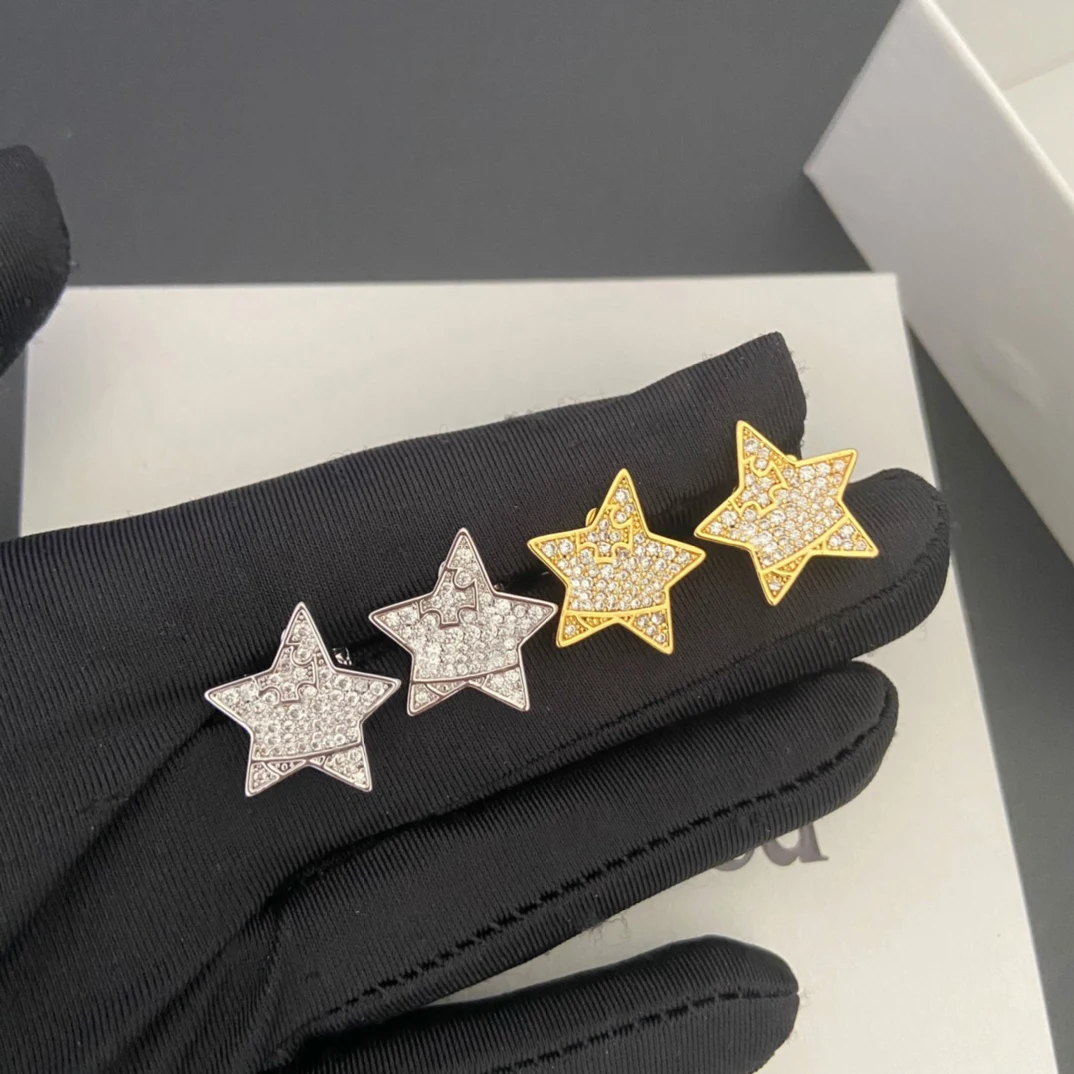 2023 New Full Diamond Zircon Saturn Earrings for Women Trendy Luxury Jewelry 925 Sterling Silver Charm Party Jewelry Ear stud
2023 New Full Diamond Zircon Saturn Earrings for Women Trendy Luxury Jewelry 925 Sterling Silver Charm Party Jewelry Ear stud
