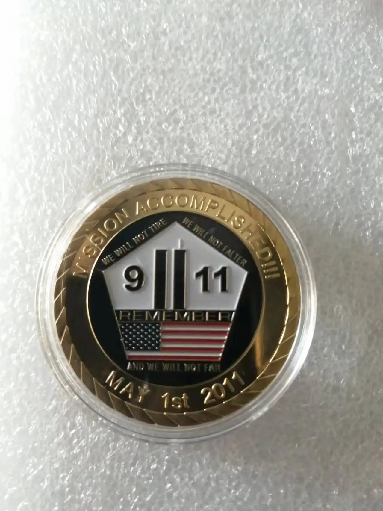 USA Statue of Liberty 9.11 World Trade Center Attacks Military Challenge Coins for Business Gifts Gold Plated Commemorative Coin 
USA Statue of Liberty 9.11 World Trade Center Attacks Military Challenge Coins for Business Gifts Gold Plated Commemorative Coin
