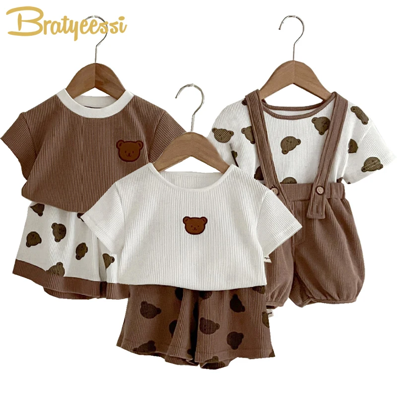 Summer Baby Clothes Sets Cartoon Bear Infant T-Shirt Shorts Overalls Toddler Outfit Suit Infant Clothing for Kids Boys Girls
Summer Baby Clothes Sets Cartoon Bear Infant T-Shirt Shorts Overalls Toddler Outfit Suit Infant Clothing for Kids Boys Girls