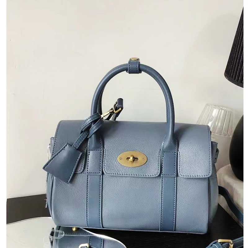 2022 Early Spring New Fall Pattern Shoulder Messenger Bag Genuine Leather HandBag Korean Boston Bags Cowhide Girl Bags
2022 Early Spring New Fall Pattern Shoulder Messenger Bag Genuine Leather HandBag Korean Boston Bags Cowhide Girl Bags