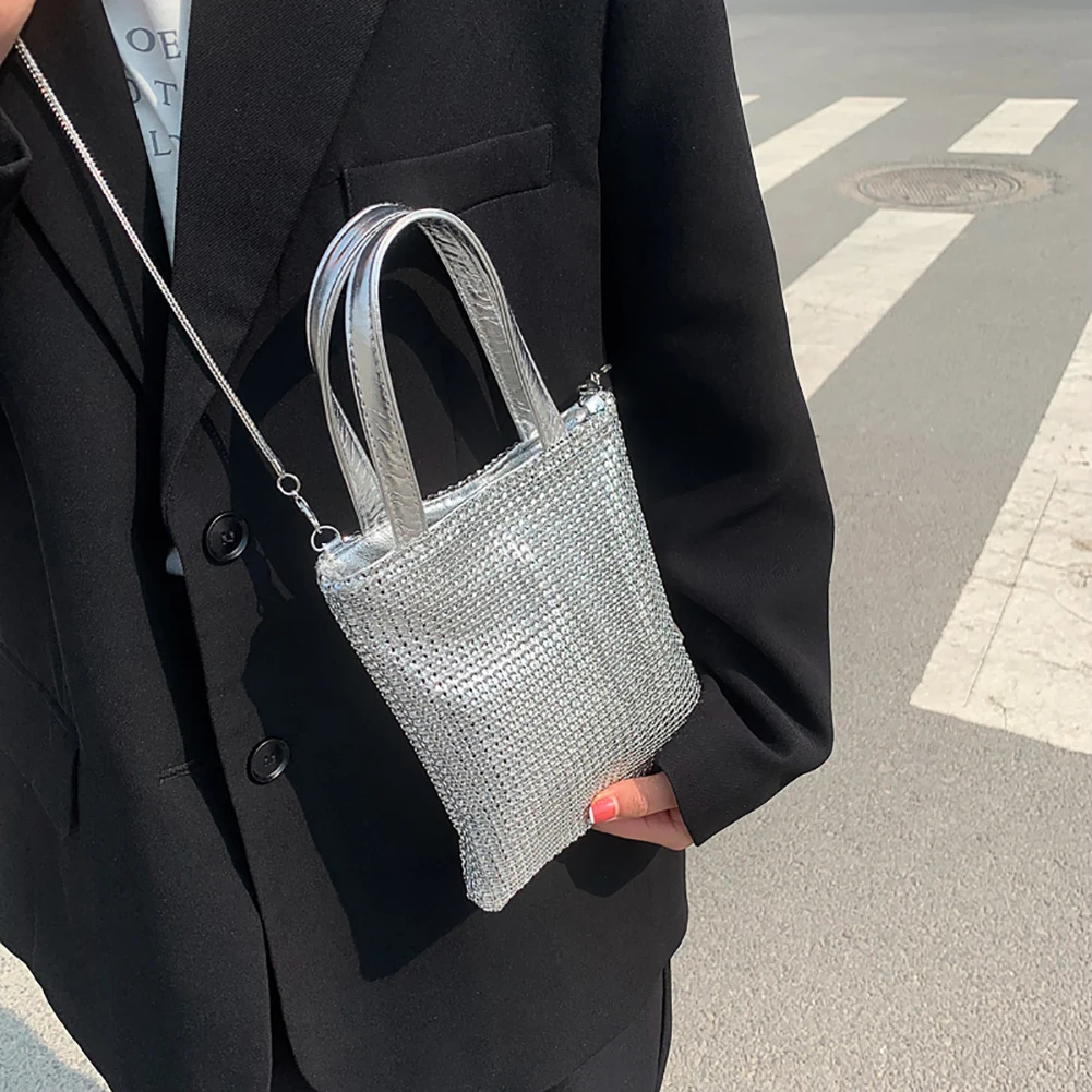 Woman Rhinestone Shoulder Bag Fashion Clutch Purse Chain Portable Messenger Crossbody Bags Mobile Phone Purse Handbags
Woman Rhinestone Shoulder Bag Fashion Clutch Purse Chain Portable Messenger Crossbody Bags Mobile Phone Purse Handbags