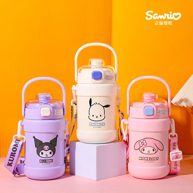 Sanrio 820Ml Large Capacity 316 Stainless Steel Children Thermos Cup Cartoon Melody Vacuum Cup with Straw and Strap Xmas Gift
Sanrio 820Ml Large Capacity 316 Stainless Steel Children Thermos Cup Cartoon Melody Vacuum Cup with Straw and Strap Xmas Gift