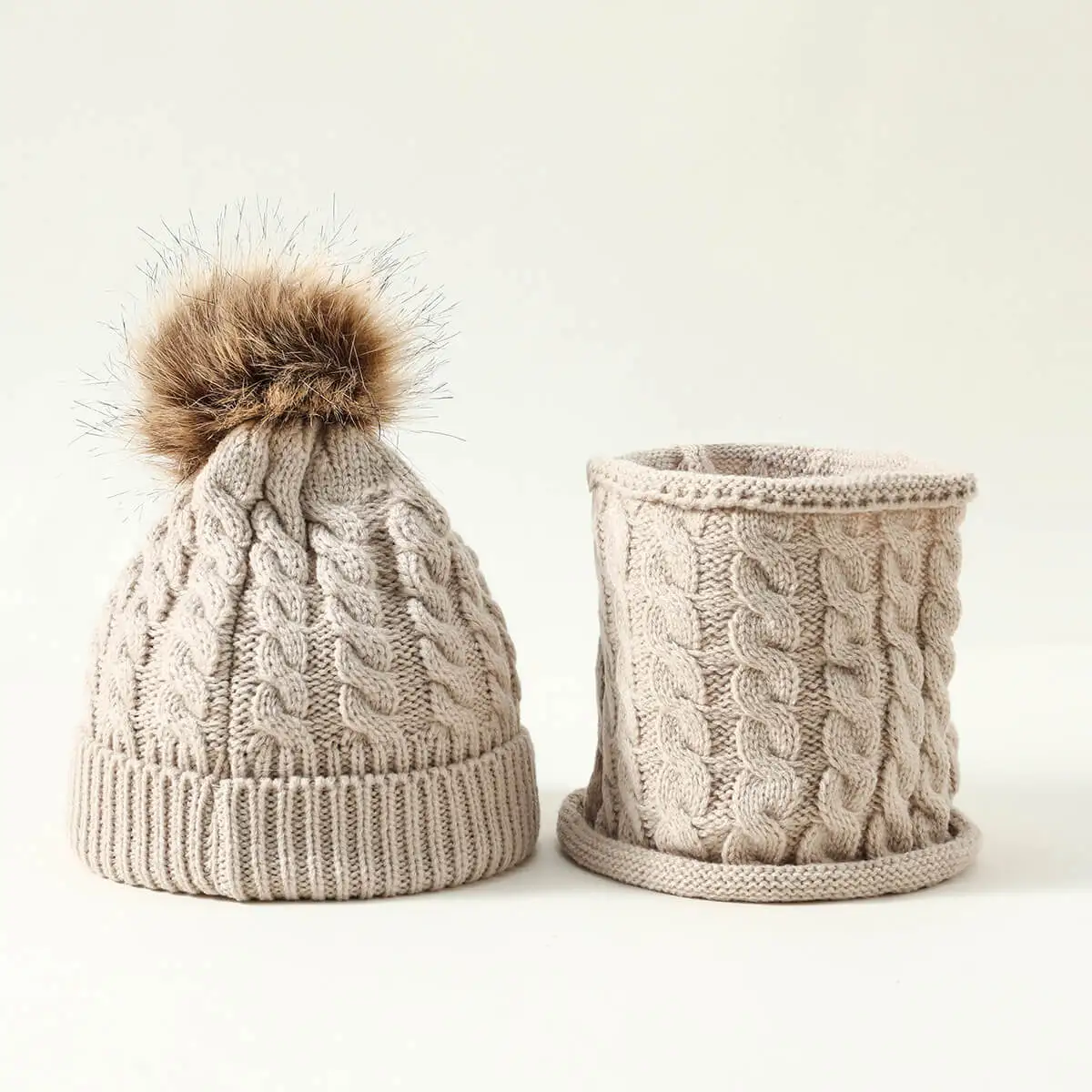hibobi Big Fur Pom pom Beanie Hat Scarf 2 Pcs Kids Warm Knitted Winter Hat Baby Girls Boys Real Fur pompom Beanies Cap
hibobi Big Fur Pom pom Beanie Hat Scarf 2 Pcs Kids Warm Knitted Winter Hat Baby Girls Boys Real Fur pompom Beanies Cap