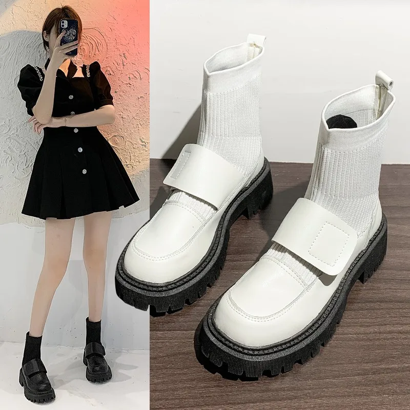 Boots Women 2021 New Winter Warm Fashion Platform Round Toe Modern Boots Sweet Party Casual Cozy Walking Flats Shoes
Boots Women 2021 New Winter Warm Fashion Platform Round Toe Modern Boots Sweet Party Casual Cozy Walking Flats Shoes