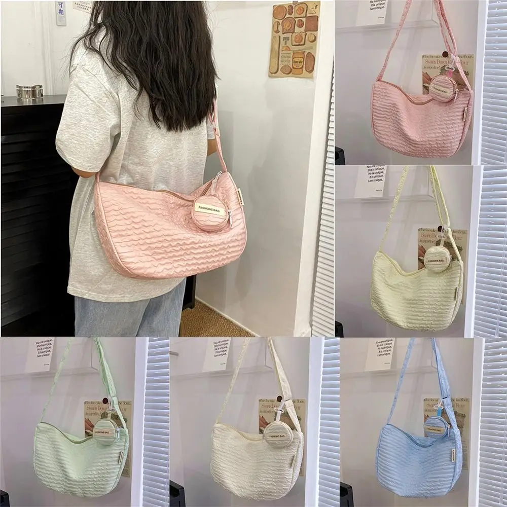 Женская сумка из пузырчатой ткани в Корейском стиле, модная дизайнерская дамская сумочка на плечо, вместительный кошелек для мелочи, свежий цвет
Женская сумка из пузырчатой ткани в Корейском стиле, модная дизайнерская дамская сумочка на плечо, вместительный кошелек для мелочи, свежий цвет
