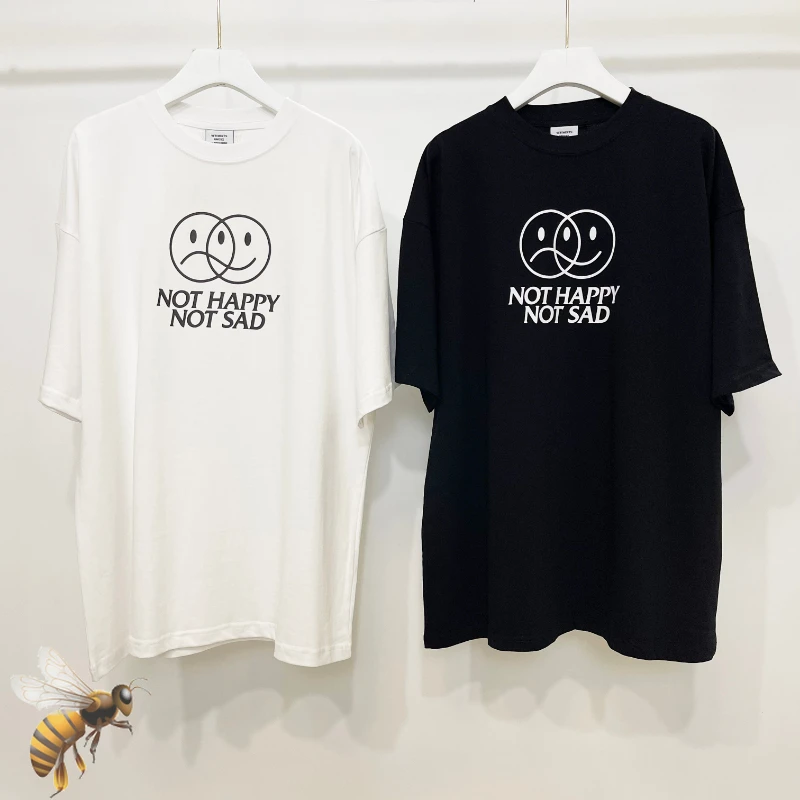 Happy Sad Face Print Oversize Vetements T-shirt Men Women High Quality 1:1 Oversize Top Tee
Happy Sad Face Print Oversize Vetements T-shirt Men Women High Quality 1:1 Oversize Top Tee