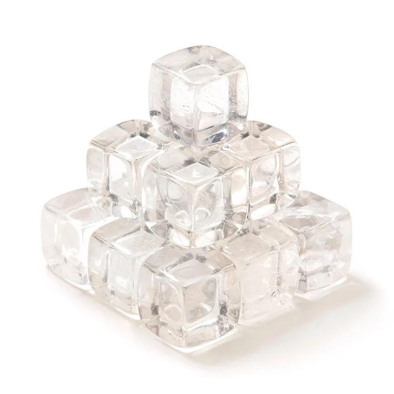Natural Clear Quartz Whiskey Stone Gift Set Ice Cube Stone for Whiskey Reusable Chilling Stone Wine Cooler Bar Accessories
Natural Clear Quartz Whiskey Stone Gift Set Ice Cube Stone for Whiskey Reusable Chilling Stone Wine Cooler Bar Accessories