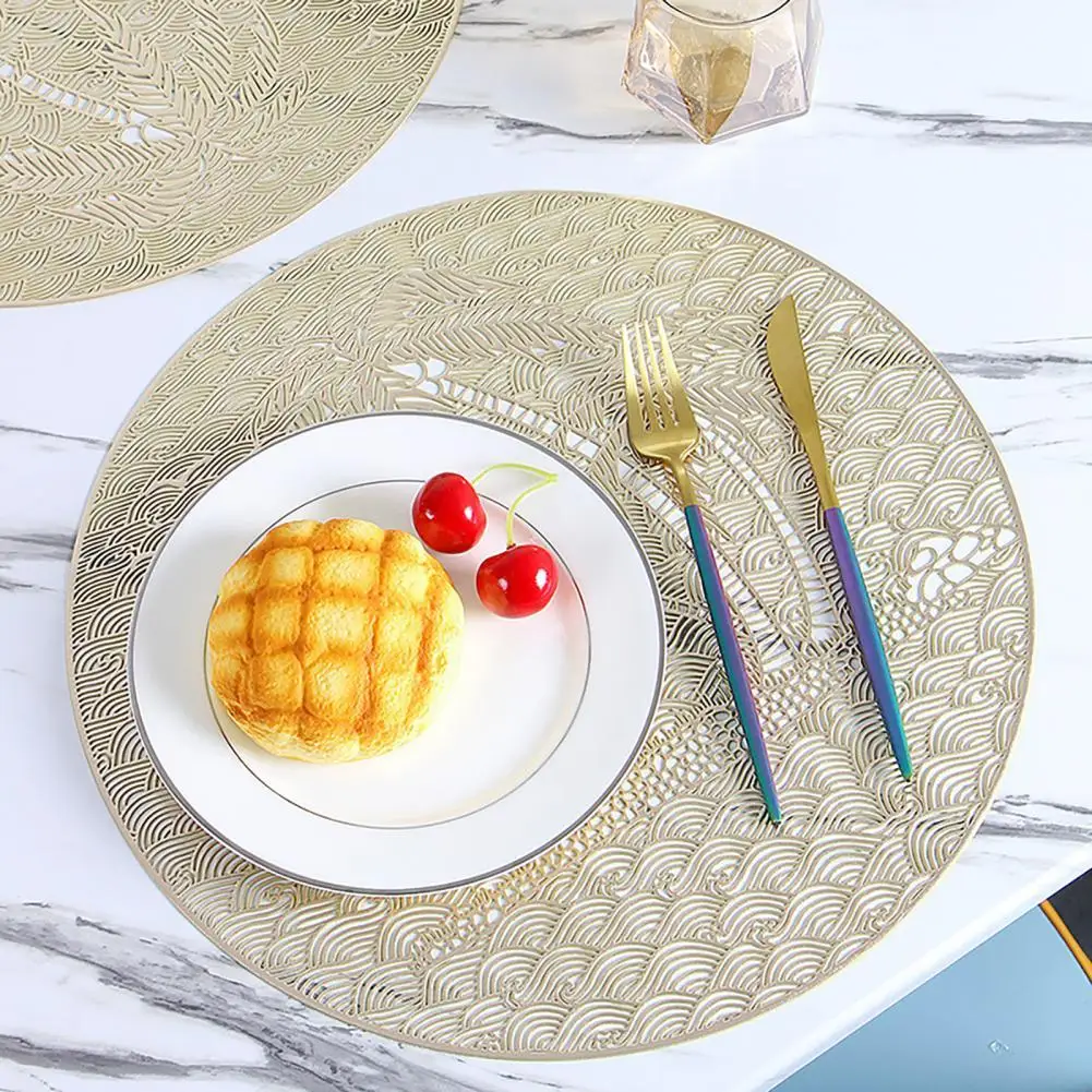 2PCS Round Tree Pattern Placemats Restaurant PVC Decoration Meal Mat Anti-hot Dining Table Mat Steak Plate Pad for Banquet
2PCS Round Tree Pattern Placemats Restaurant PVC Decoration Meal Mat Anti-hot Dining Table Mat Steak Plate Pad for Banquet