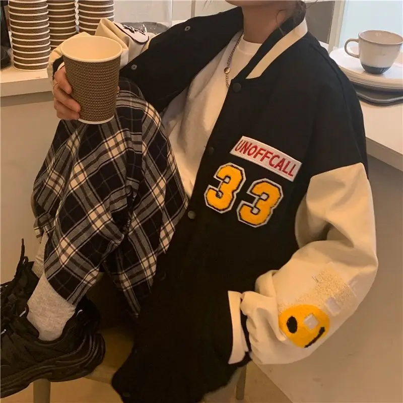 Baseball uniform jacket female spring and autumn Korean Harajuku style loose retro jacket wild couple oversize jacket top clothe
Baseball uniform jacket female spring and autumn Korean Harajuku style loose retro jacket wild couple oversize jacket top clothe