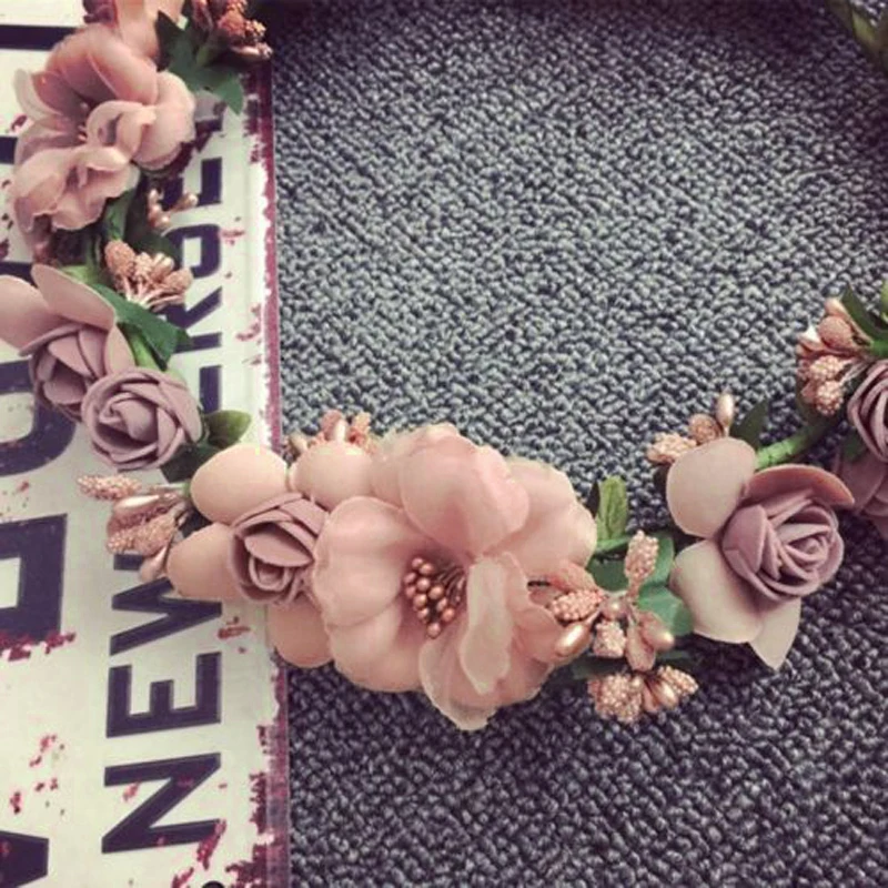 Bohemian Bride Woman Artificial Flower Crown Wedding Party Wreath Garland Girls Headband Brown Hair Hoop Accessories Headwear
Bohemian Bride Woman Artificial Flower Crown Wedding Party Wreath Garland Girls Headband Brown Hair Hoop Accessories Headwear