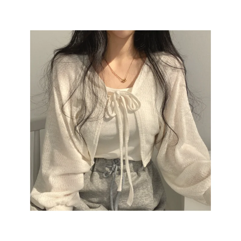 Thin White Cardigan Bandage Lantern Sleeve Short Coat Pull Femme Knitwear Top Girl Cardigan Korean Style Casual T Shirt
Thin White Cardigan Bandage Lantern Sleeve Short Coat Pull Femme Knitwear Top Girl Cardigan Korean Style Casual T Shirt