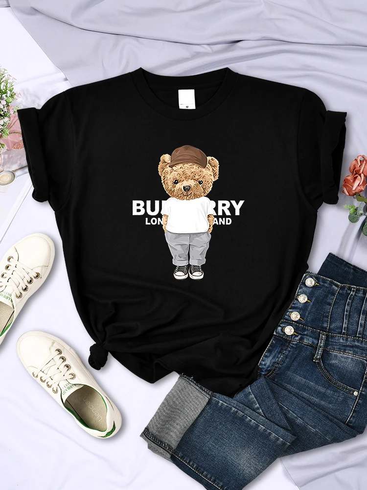 Simple Streetwear Women's Oversized T-shirt's Print Summer Crewneck Short Sleeve Top's Fashion New Y2k Women's Clothing
Simple Streetwear Women's Oversized T-shirt's Print Summer Crewneck Short Sleeve Top's Fashion New Y2k Women's Clothing