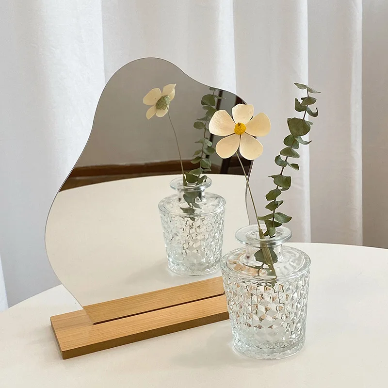 Simple Girl Dormitory Net Mirror Irregular Mirror Mirror Red Wind Desktop Abnormal Dressing Dressing Wooden
Simple Girl Dormitory Net Mirror Irregular Mirror Mirror Red Wind Desktop Abnormal Dressing Dressing Wooden
