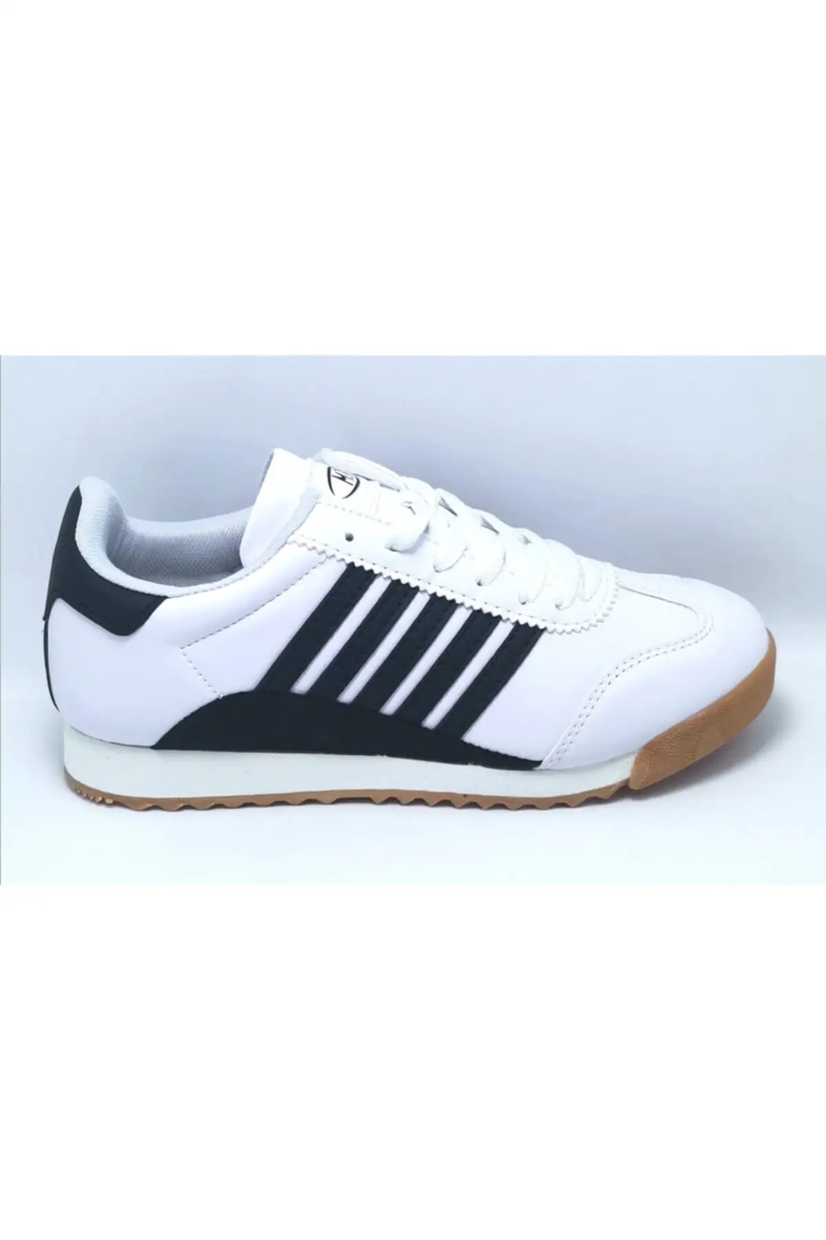 Unisex Sneakers Casual Fashion Comfortable Platform Female Vulcanized Shoes High-Top Sneakers
Unisex Sneakers Casual Fashion Comfortable Platform Female Vulcanized Shoes High-Top Sneakers