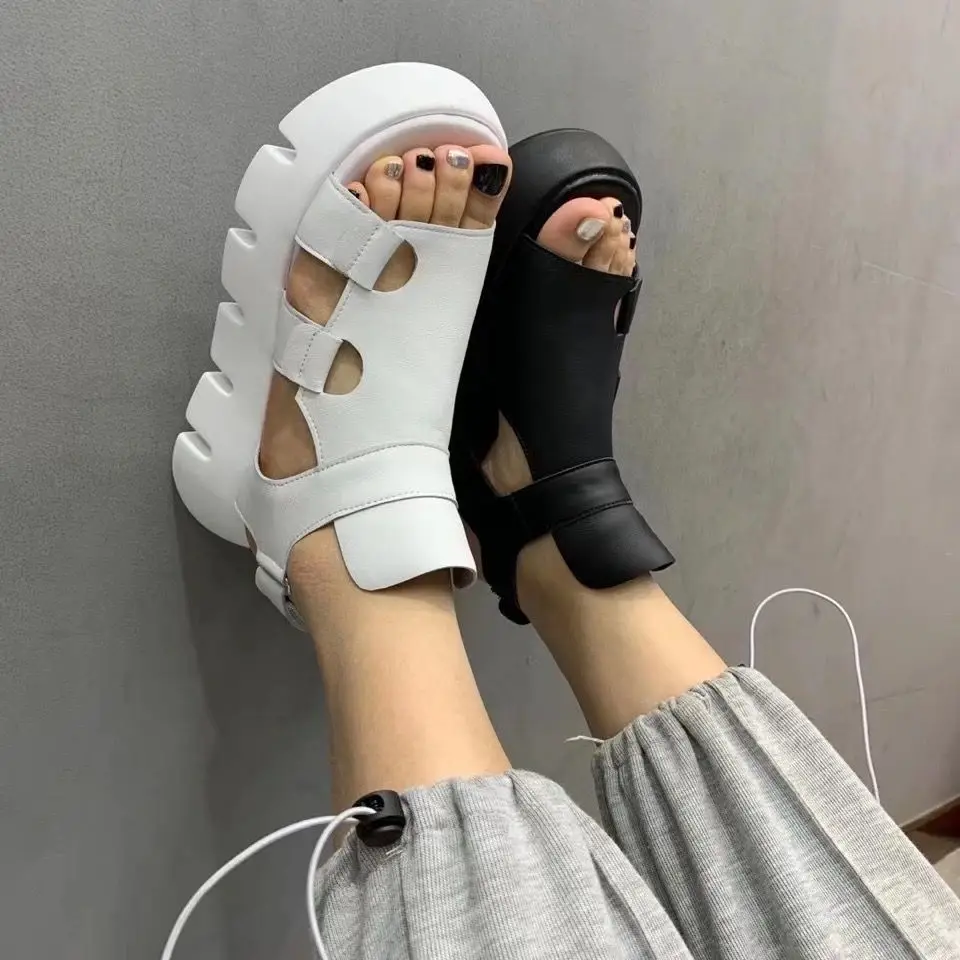 Summer New Fashion Women Thick-bottomed Sandals Breathable Woman Outdoor Eugene Yarn Mesh Magic Paste Roman Shoes
Summer New Fashion Women Thick-bottomed Sandals Breathable Woman Outdoor Eugene Yarn Mesh Magic Paste Roman Shoes