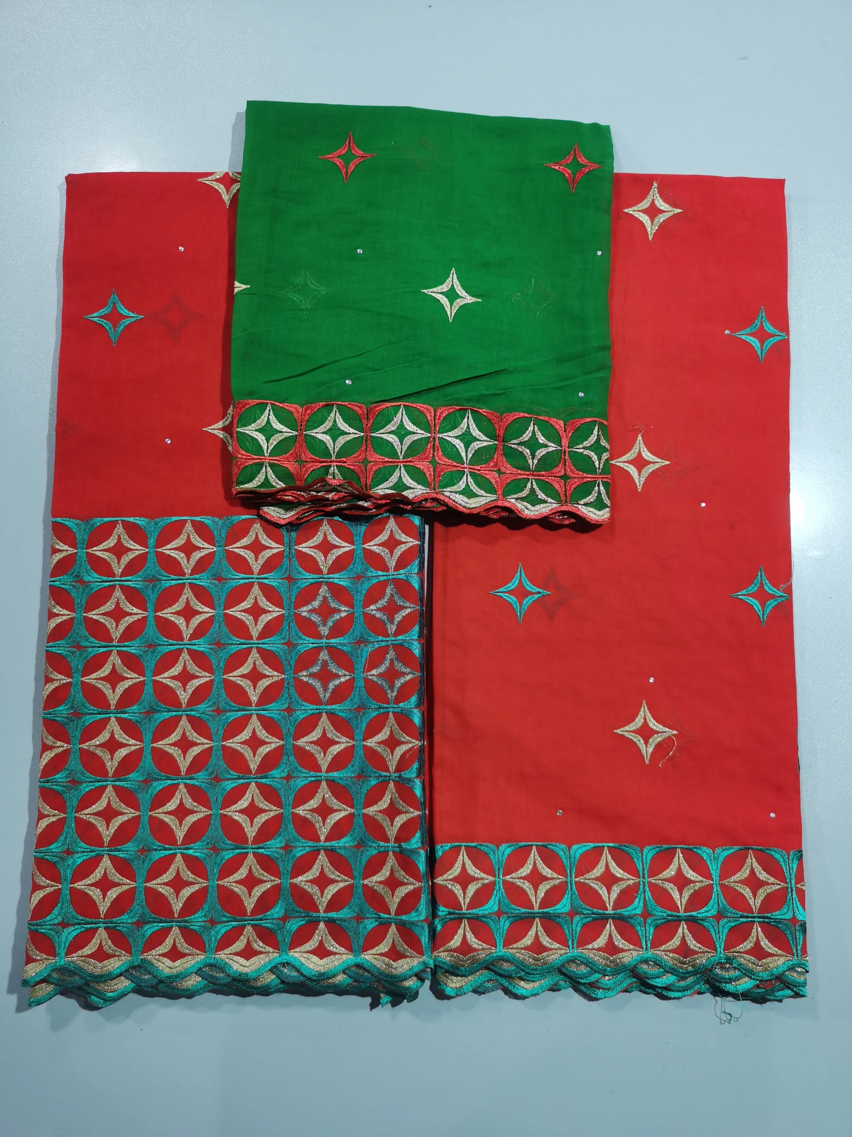New Arrivals Cheap 3+2+2 Red Swiss Voile Lace in Switzerland 100% Cotton Fabric African Swiss Voile Lace High Quality Dress Sew
New Arrivals Cheap 3+2+2 Red Swiss Voile Lace in Switzerland 100% Cotton Fabric African Swiss Voile Lace High Quality Dress Sew
