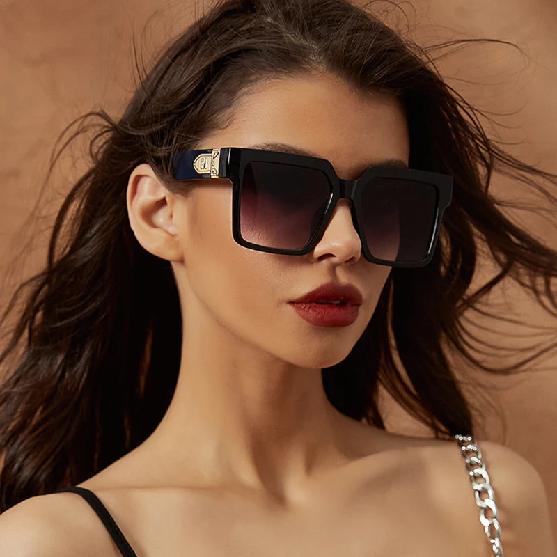 Square Oversized Personality Brand Sunglasses Women Vintage Gradient Gray Plastic Summer Shade Sun Glasses Wholesale UV400 2022
Square Oversized Personality Brand Sunglasses Women Vintage Gradient Gray Plastic Summer Shade Sun Glasses Wholesale UV400 2022