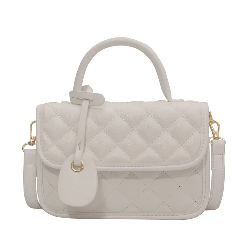 TRAVEASY 2022 New Ladies Handbag PU Shoulder Bag for Women Fashion Leather Colorful Female Flap Crossbody Bag Magnetic Casual
TRAVEASY 2022 New Ladies Handbag PU Shoulder Bag for Women Fashion Leather Colorful Female Flap Crossbody Bag Magnetic Casual