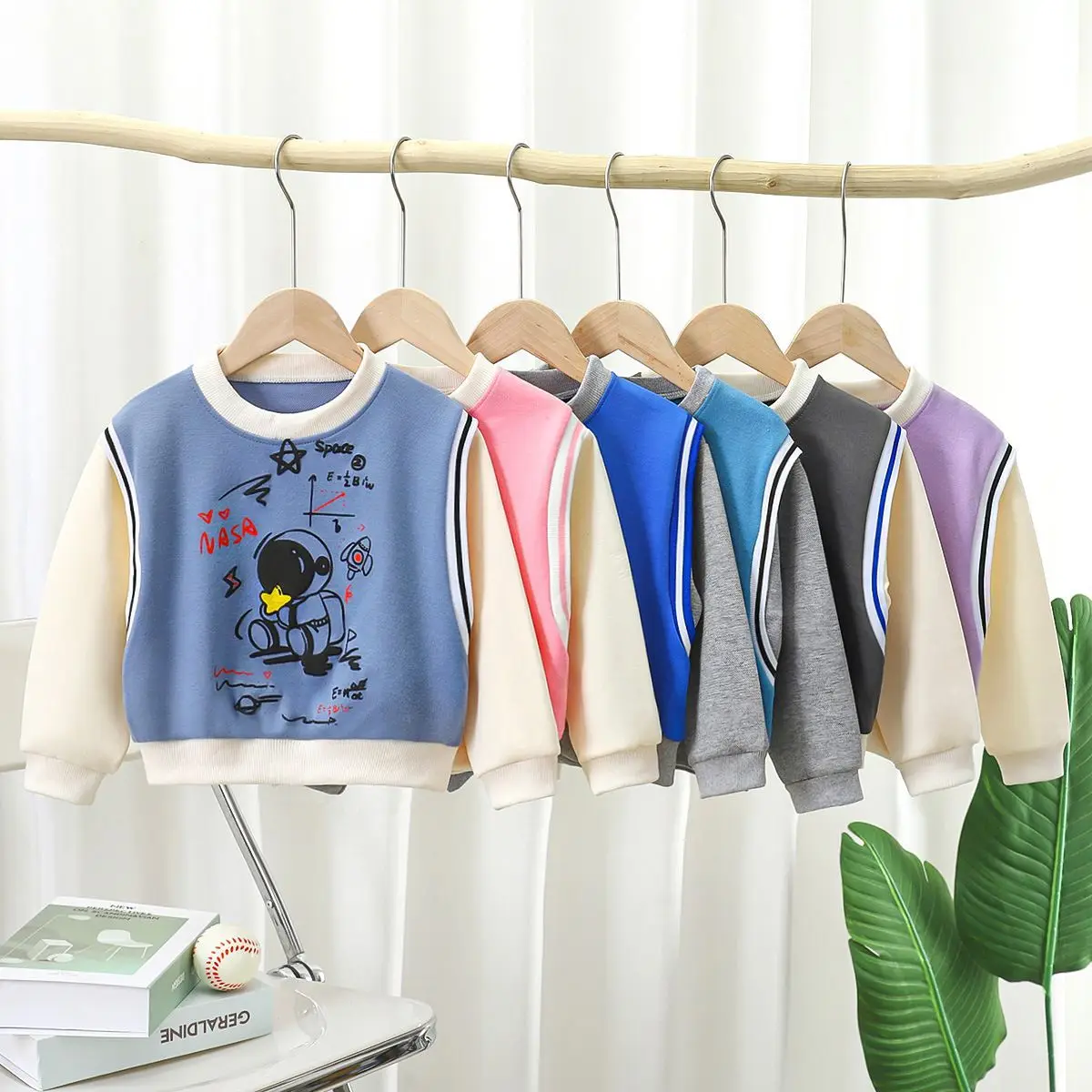 Baby Girls Boys Sweatshirt Kids Thicken Hoodies Toddler Cartoon Printed Pullover Spring Autumn Children's Warm Clothing Casual
Baby Girls Boys Sweatshirt Kids Thicken Hoodies Toddler Cartoon Printed Pullover Spring Autumn Children's Warm Clothing Casual