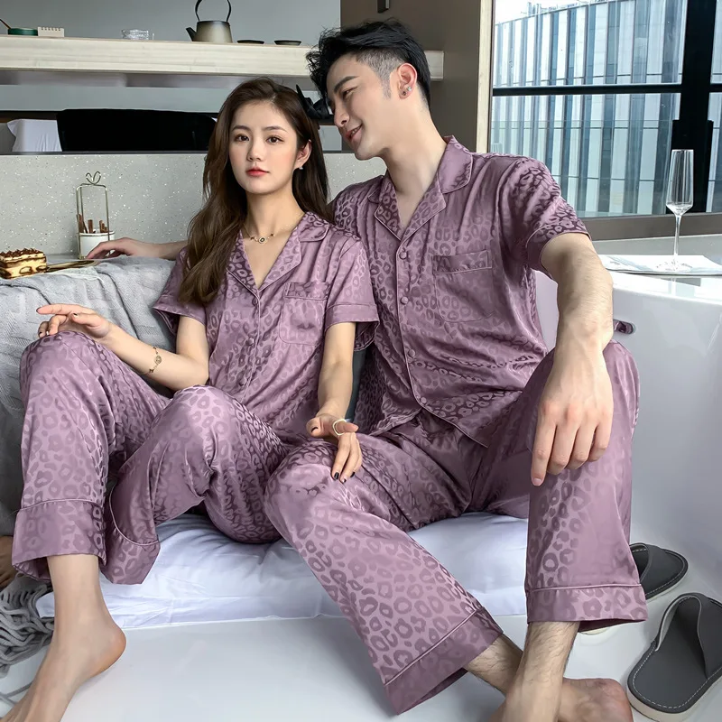 New Women's Pajamas Set Fashion Leopard Lovers Sleepwear Couple Nightwear Satin Female Male Home Clothes Suit for Men Luxury PJS
New Women's Pajamas Set Fashion Leopard Lovers Sleepwear Couple Nightwear Satin Female Male Home Clothes Suit for Men Luxury PJS