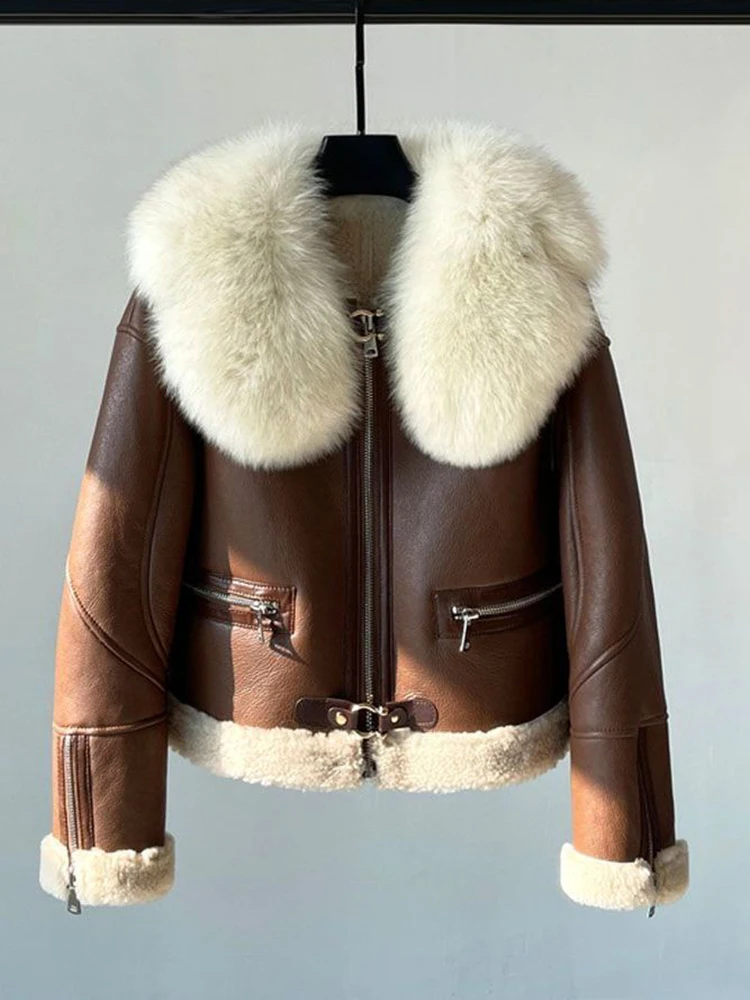 KBAT 2023 Winter Fur Locomotive Retro Autumn Women's Jacket Long-sleeved Lapel Padded Warm Black Zip Chic Female Coat Tops
KBAT 2023 Winter Fur Locomotive Retro Autumn Women's Jacket Long-sleeved Lapel Padded Warm Black Zip Chic Female Coat Tops