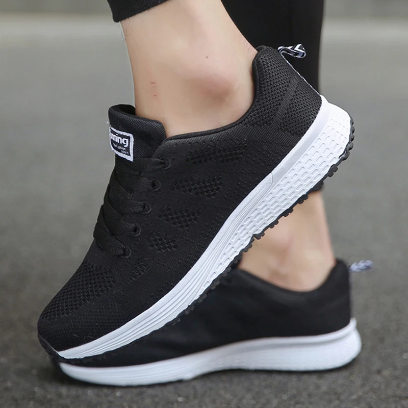 Men Shoes 2022 New Sneakers Lightweight Men's Sneakers Lace Up Shoes For Men Mesh Handmade Zapatillas Hombre Male Driving Shoes
Men Shoes 2022 New Sneakers Lightweight Men's Sneakers Lace Up Shoes For Men Mesh Handmade Zapatillas Hombre Male Driving Shoes
