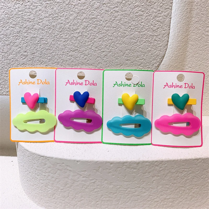 2 Pcs New Korean Fashion Children's Simple Colorful Wave BB Clip Hair Accessories Sweet Girl Cute Love Hairpins Headwear 
2 Pcs New Korean Fashion Children's Simple Colorful Wave BB Clip Hair Accessories Sweet Girl Cute Love Hairpins Headwear