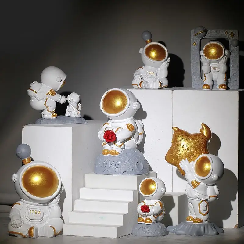 2022 Fashion Household Goods Nordic Style Resin Crafts Astronauts Hand-made Desktop Astronauts Home Decorations Creative Gifts
2022 Fashion Household Goods Nordic Style Resin Crafts Astronauts Hand-made Desktop Astronauts Home Decorations Creative Gifts