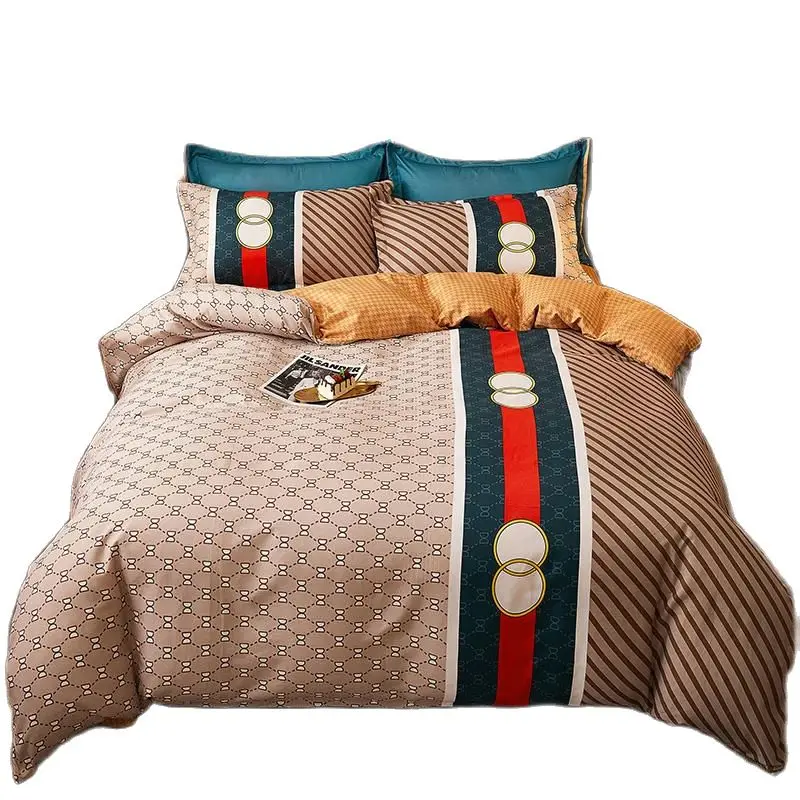 4pcs Luxurious Duvet Cover Bed Sheet Pillowcase Full Queen Twin Skin-Friendly Bedclothes Double Side Bedding Set
4pcs Luxurious Duvet Cover Bed Sheet Pillowcase Full Queen Twin Skin-Friendly Bedclothes Double Side Bedding Set