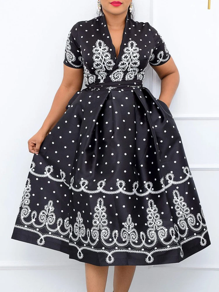 Retro Print Summer Women Dresses A Line Elegance Vintage Black Midi Dress Short Sleeve V Neck Slim fit Party Vacation Outfits
Retro Print Summer Women Dresses A Line Elegance Vintage Black Midi Dress Short Sleeve V Neck Slim fit Party Vacation Outfits
