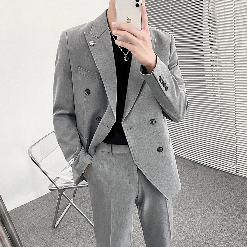 British Style Solid Color Men Blazers 2022 Double Breasted Casual Suit Jackets Wedding Business Social Dress Coats Men Clothing
British Style Solid Color Men Blazers 2022 Double Breasted Casual Suit Jackets Wedding Business Social Dress Coats Men Clothing