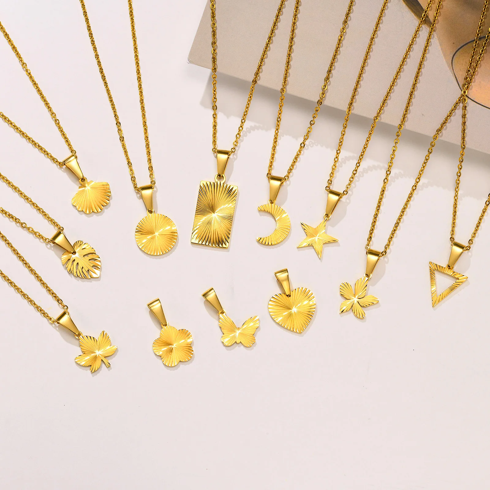 Chic Butterfly Leaves Moon Star Heart Triangle Pendant Necklaces for Women,Golden 18 K Plated Metal Stainless Steel Neck Collar
Chic Butterfly Leaves Moon Star Heart Triangle Pendant Necklaces for Women,Golden 18 K Plated Metal Stainless Steel Neck Collar