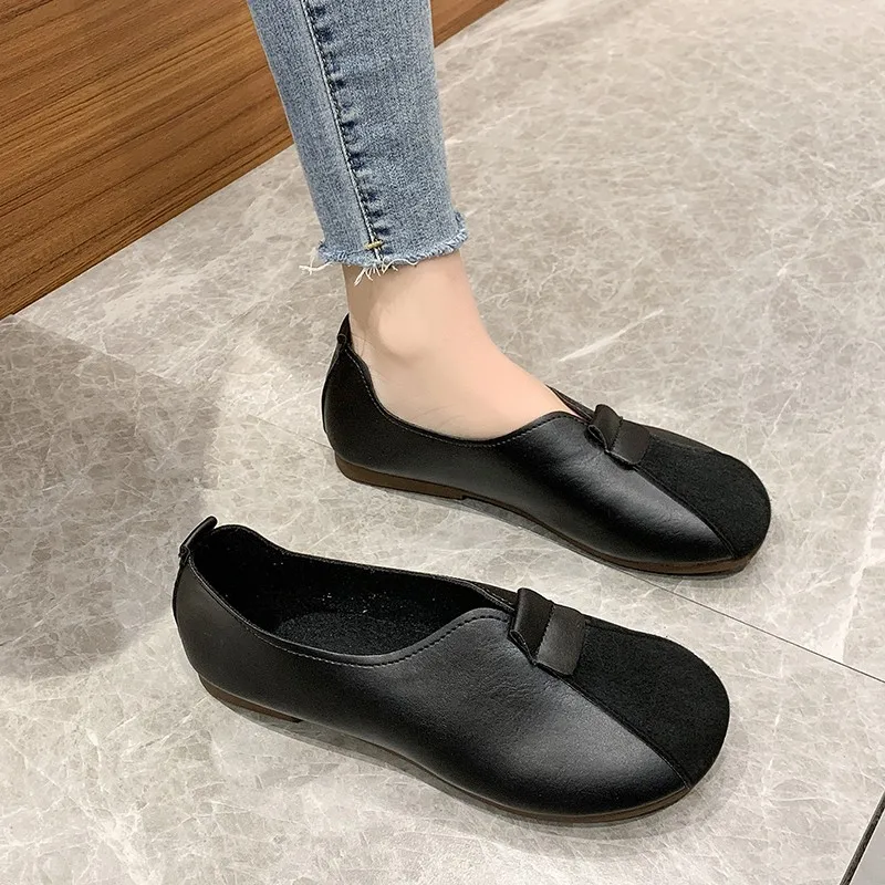 New Style 2022 Spring and Autumn Women's Flat Shoes Casual Loafers Women Retro Sewing Soft Women Loafers Size 35-41
New Style 2022 Spring and Autumn Women's Flat Shoes Casual Loafers Women Retro Sewing Soft Women Loafers Size 35-41