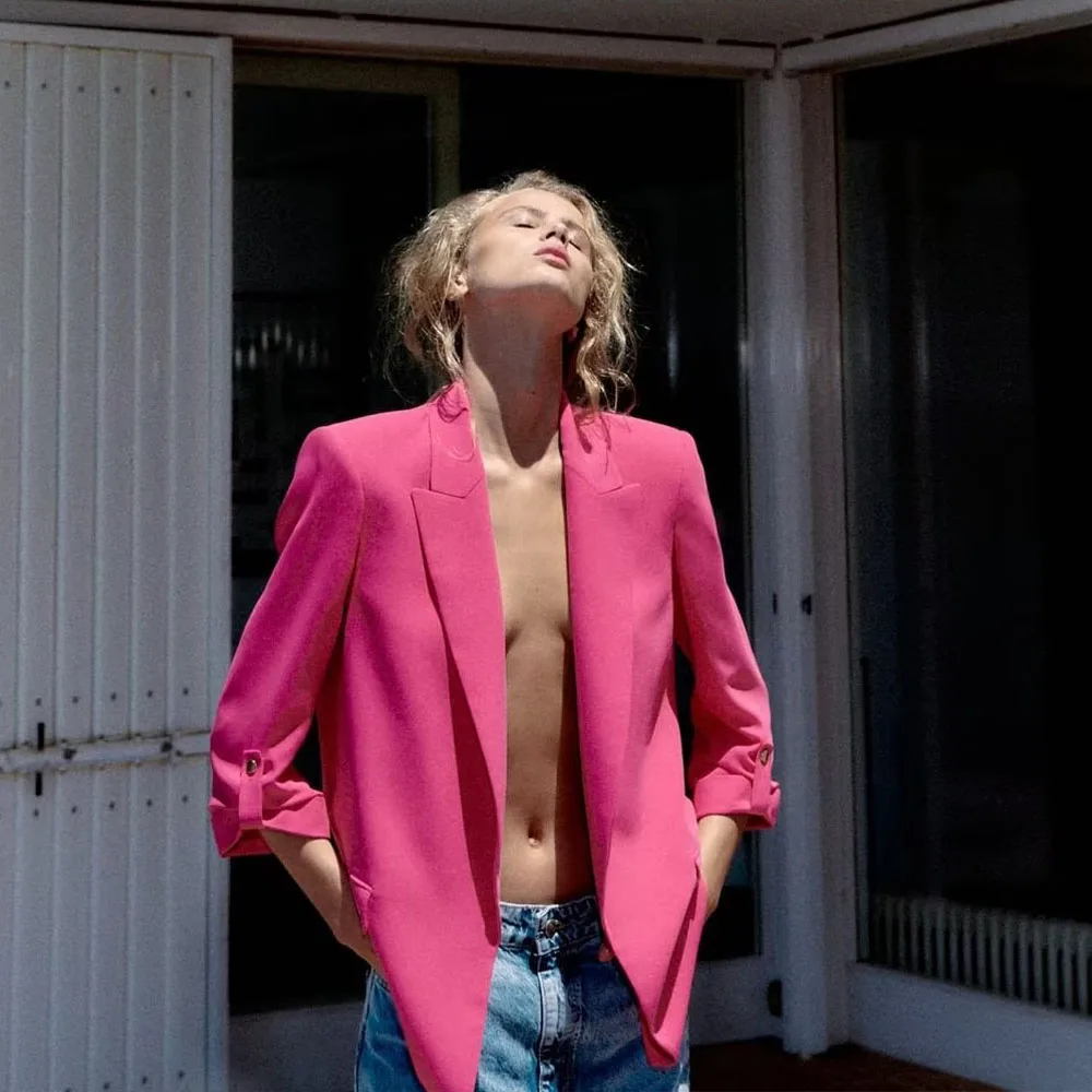 2022 women's summer new roll-up sleeve casual suit jacket two-color pockets loose temperament all-match top
2022 women's summer new roll-up sleeve casual suit jacket two-color pockets loose temperament all-match top