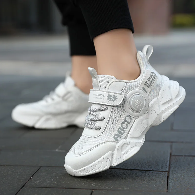 2022 Autumn Children's Sports Shoes Running Leisure Breathable Outdoor Kids Shoes for boy Lightweight Sneakers Basketball Shoes
2022 Autumn Children's Sports Shoes Running Leisure Breathable Outdoor Kids Shoes for boy Lightweight Sneakers Basketball Shoes