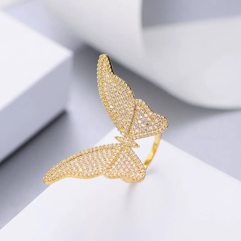 Shineland Luxury Shine Butterfly Zircon Rings for Women High Quality Copper Open Adjustable Weddings Party Jewelry Gifts 2021
Shineland Luxury Shine Butterfly Zircon Rings for Women High Quality Copper Open Adjustable Weddings Party Jewelry Gifts 2021