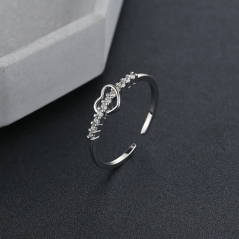 Personality New Trendy Simple Rhinestone Heart Rings Female Finger Open Rings Women Jewelry Gift
Personality New Trendy Simple Rhinestone Heart Rings Female Finger Open Rings Women Jewelry Gift