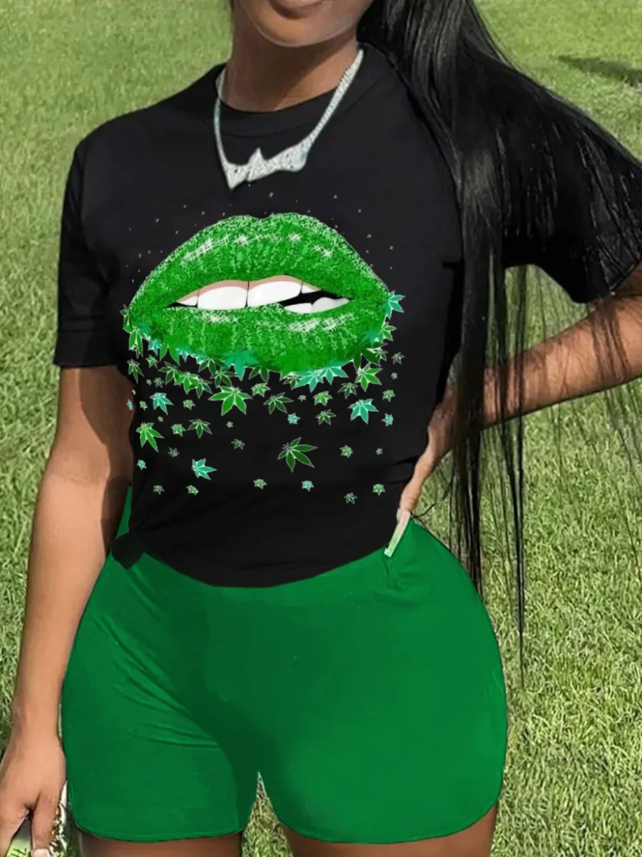 LW Plus Size Women Two Piece Set Floral Lip Print Shorts Set Short SleeveTee Tops+Short Sets Tracksuits T Shirts Jogging Suits
LW Plus Size Women Two Piece Set Floral Lip Print Shorts Set Short SleeveTee Tops+Short Sets Tracksuits T Shirts Jogging Suits