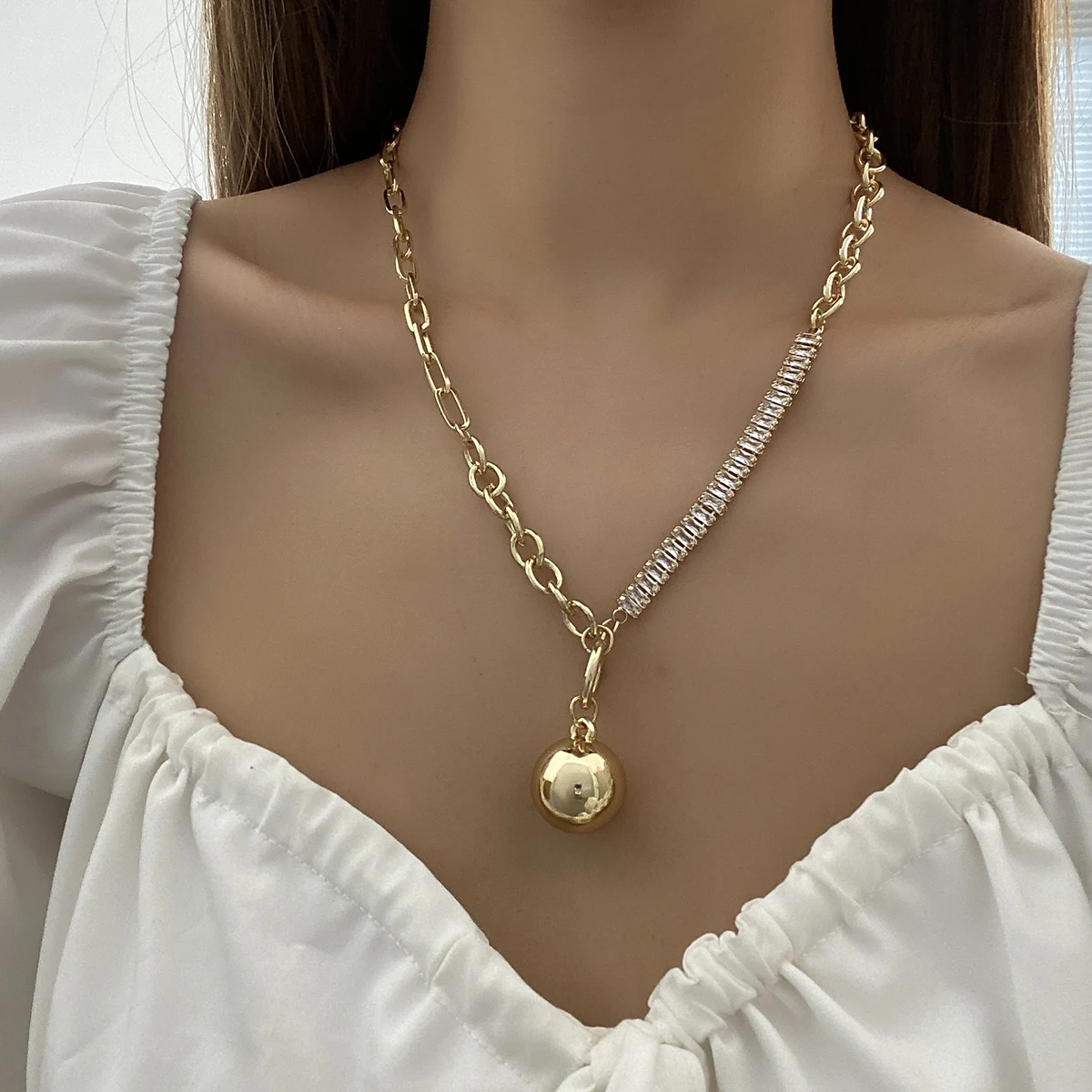 FLASHBUY Trendy Metal Zircon Chain Metal Ball Pendant Necklace for Women Gold Silver Color Necklace Bijoux Fashion Jewelry
FLASHBUY Trendy Metal Zircon Chain Metal Ball Pendant Necklace for Women Gold Silver Color Necklace Bijoux Fashion Jewelry
