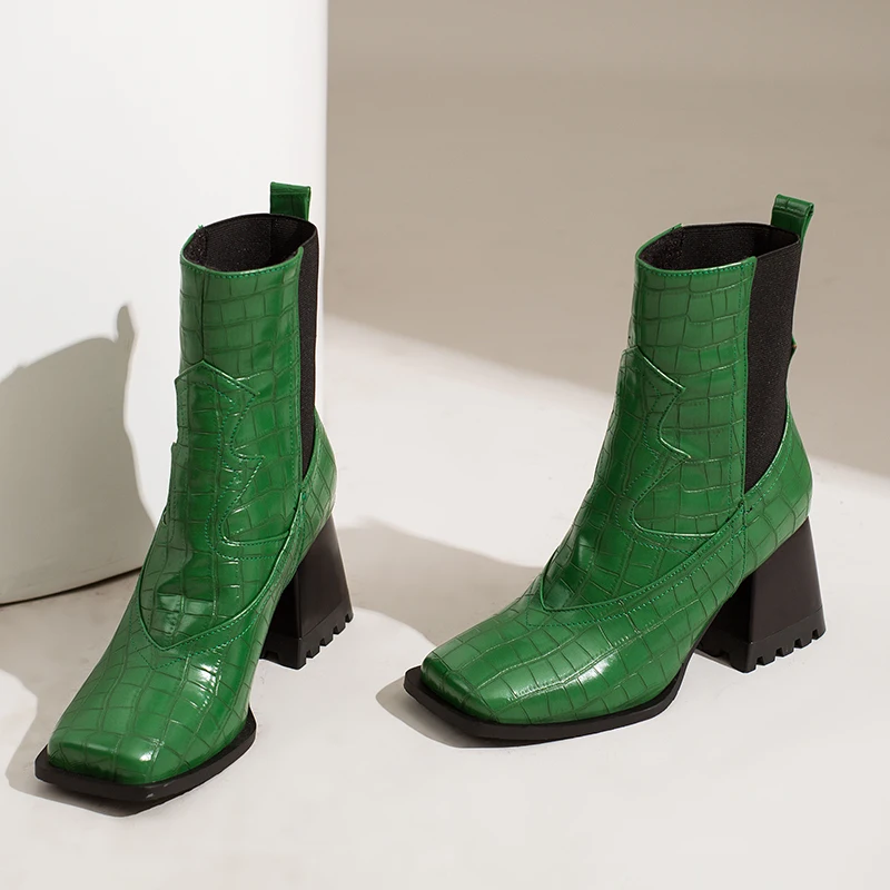 Женские ботильоны на молнии, ботинки с острым носком на высоком каблуке, вечерняя Обувь, зима 2023
Женские ботильоны на молнии, ботинки с острым носком на высоком каблуке, вечерняя Обувь, зима 2023