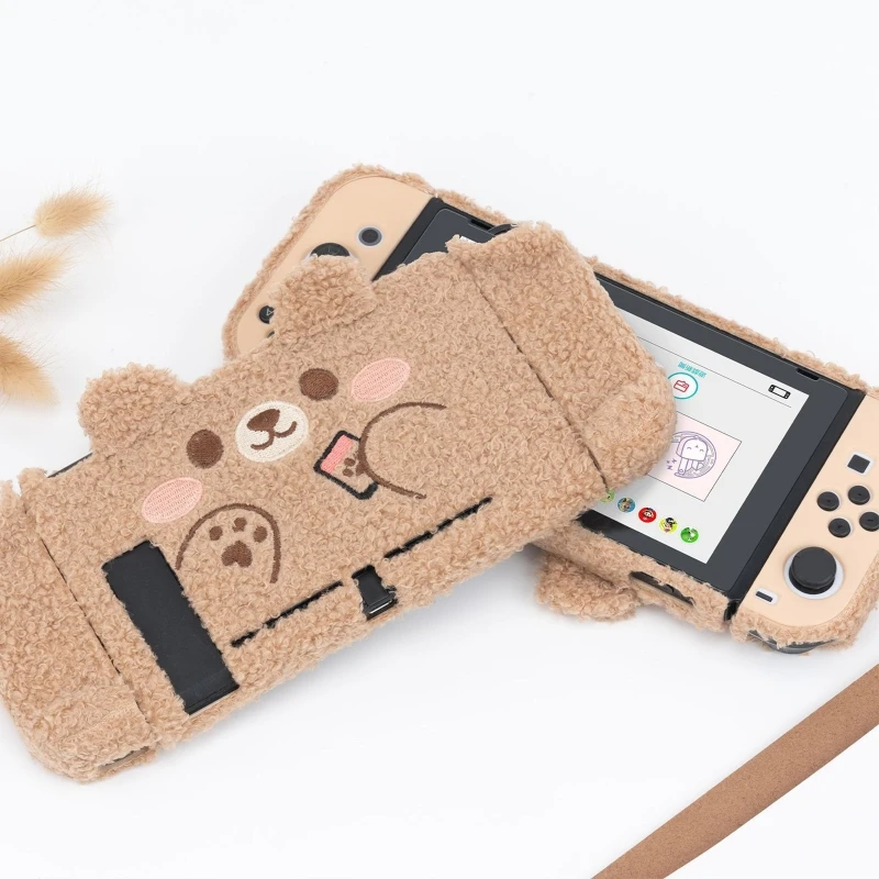 Защитный чехол с милым плюшевым медведем для Switch, Жесткий Чехол, совместимый с контроллером модели Switch, чехол с защитой от царапин
Защитный чехол с милым плюшевым медведем для Switch, Жесткий Чехол, совместимый с контроллером модели Switch, чехол с защитой от царапин
